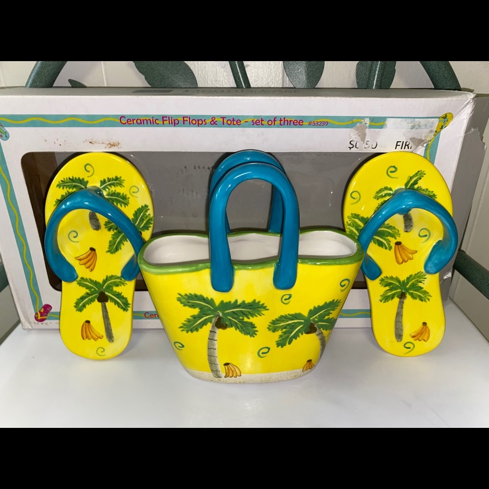 Ceramic Flip Flop and Tote - Set of Three !